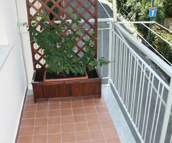 With Parking Lejlighed Santa Margherita Ligure