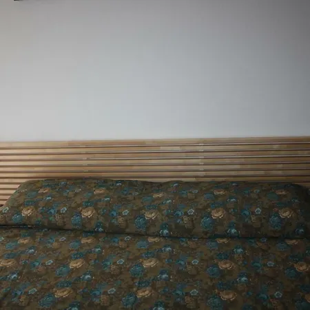 With Parking Apartment *